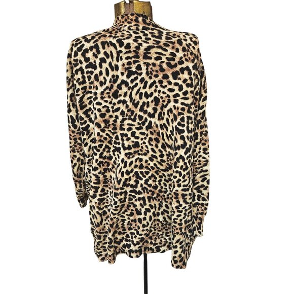 Chicos Blouse Womens Size 3P XLP US sizing Leopard Print V Neck Pullover Top - Picture 3 of 8